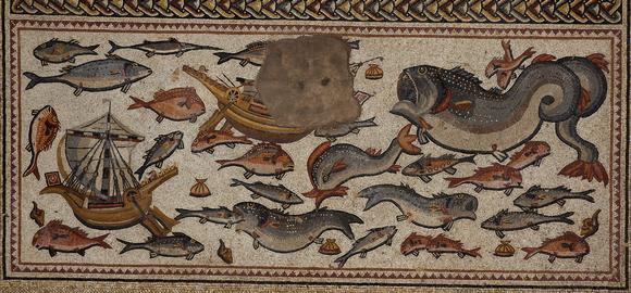 El mosaico dedicado a escenas marítimas 